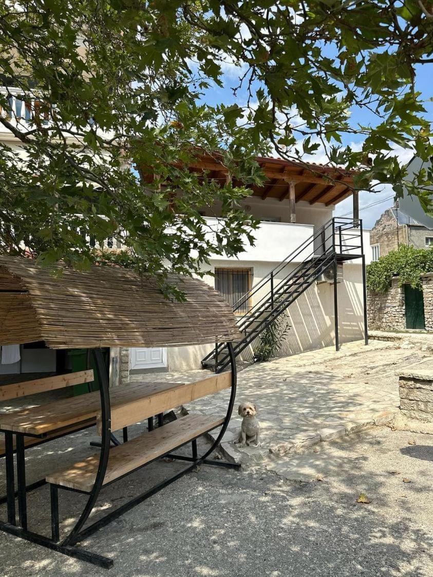 Polyxeni Apartments & Rooms Qeparo Exterior foto